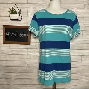 🫶 Old Navy Short Sleeve Tee